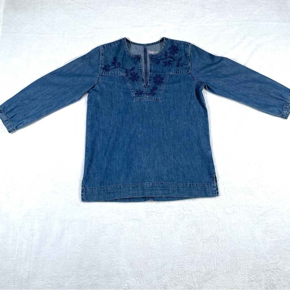 Gap Womens S Embroidered Floral Chambray Top 100% COTTON Blue Boho Spring Summer